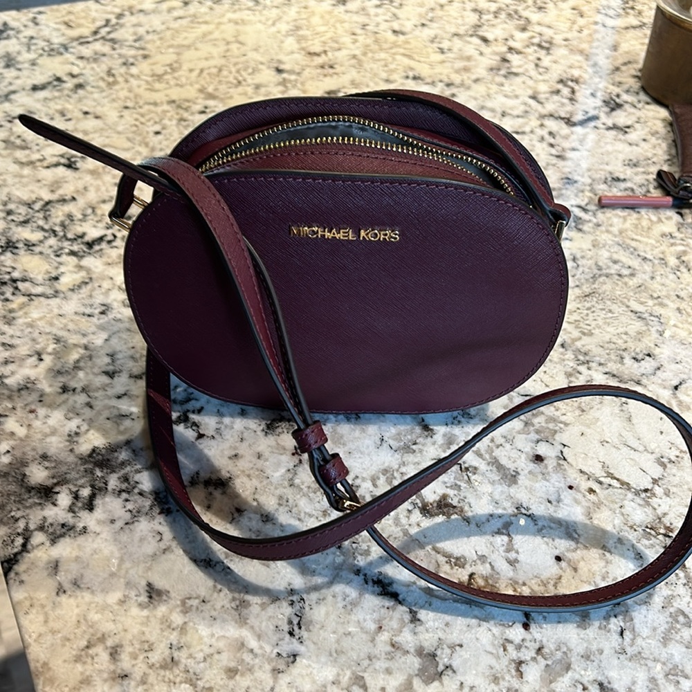 Michael Kors Plum Saffiano Leather Oval Crossbody Bag with Gold Hardware - Picture 5 of 8